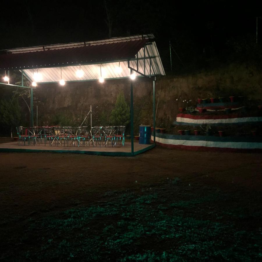 Nakshatra Resort Kunihar Kültér fotó