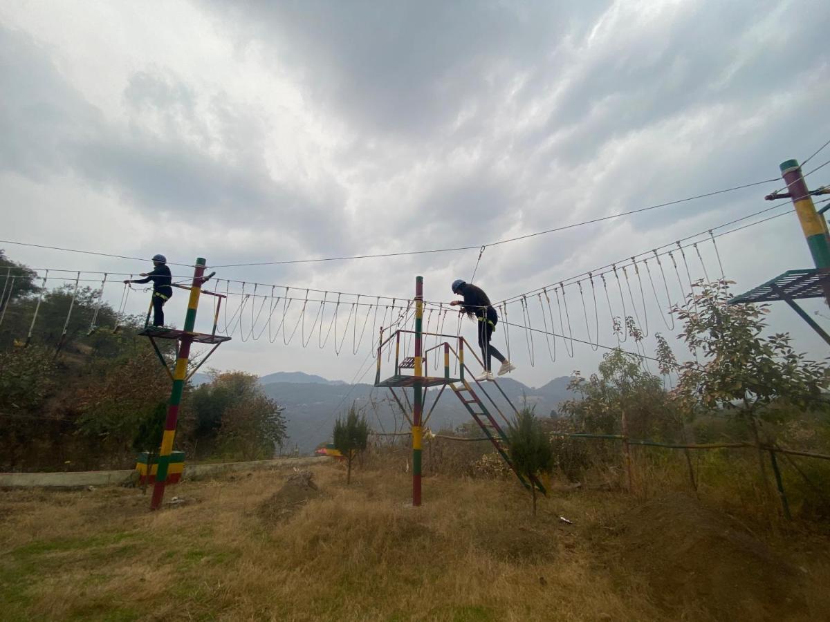 Nakshatra Resort Kunihar Kültér fotó