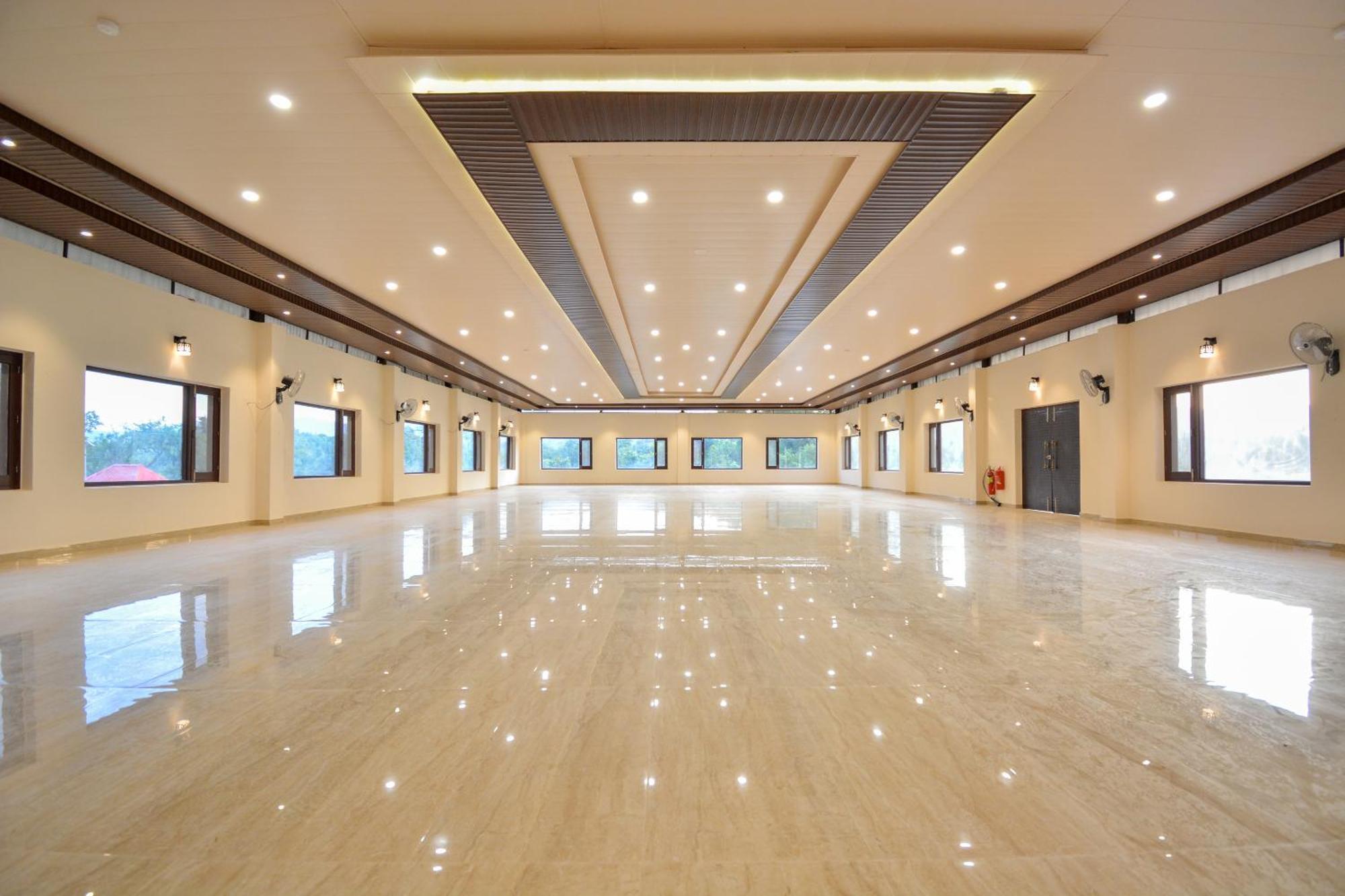 Nakshatra Resort Kunihar Kültér fotó