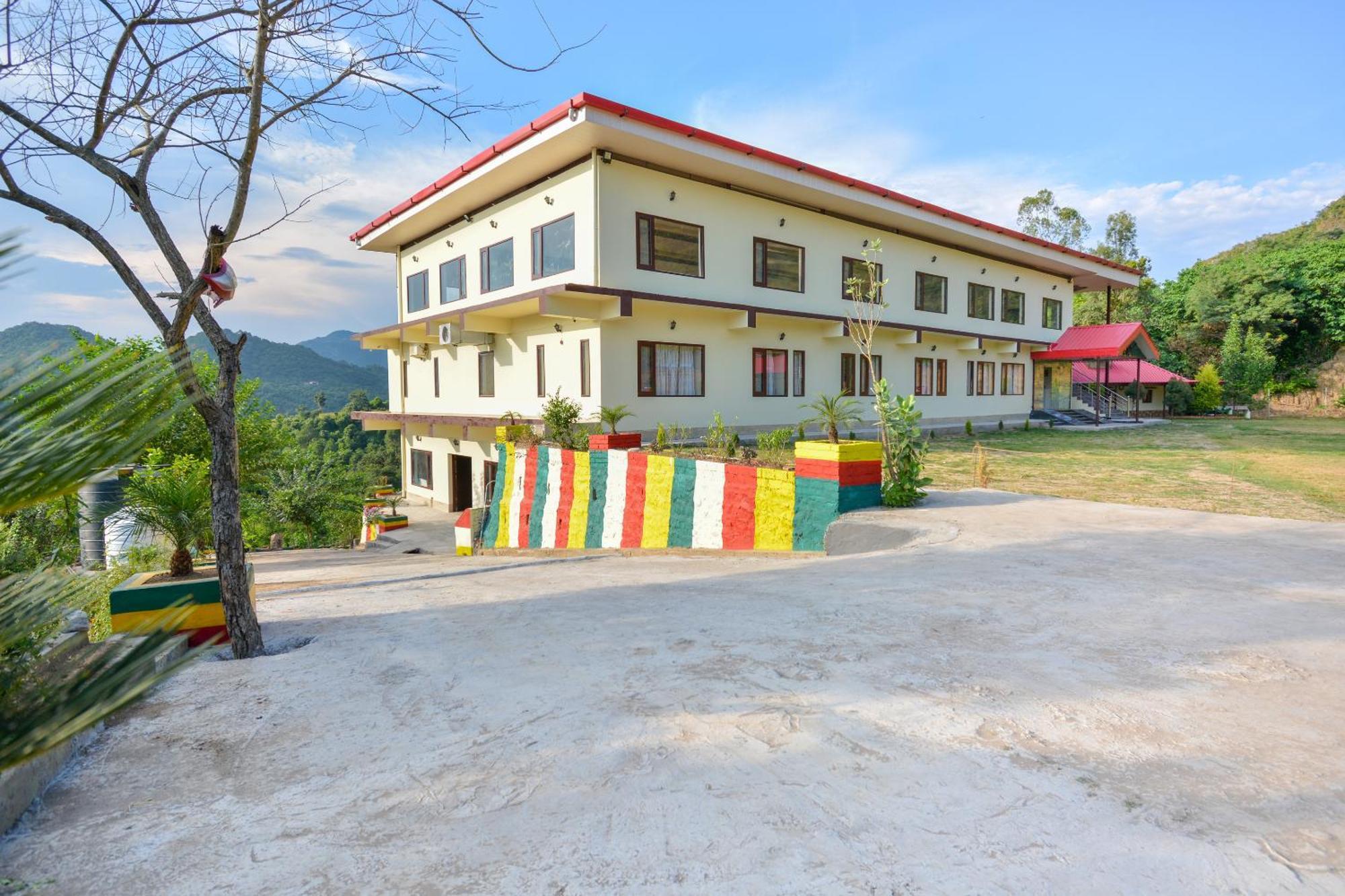 Nakshatra Resort Kunihar Kültér fotó